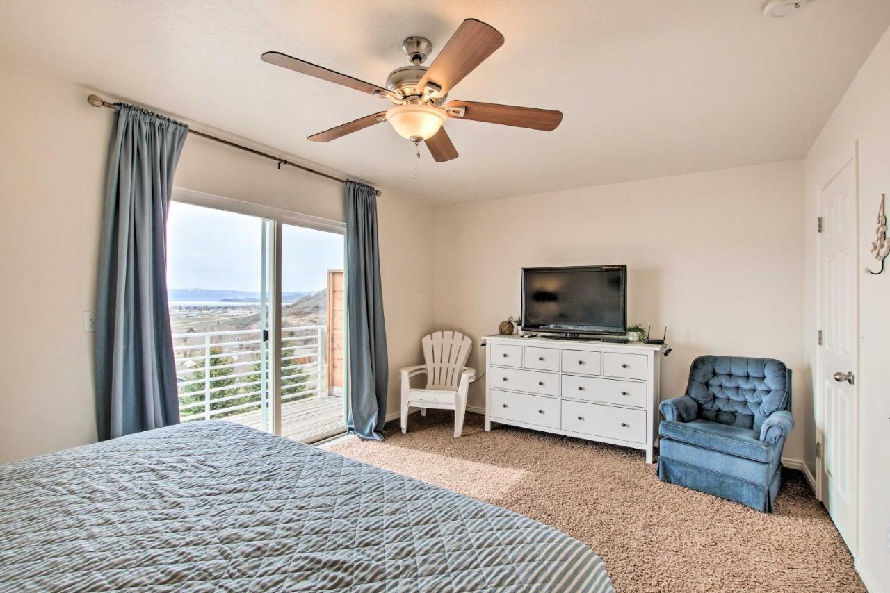 Spacious Garden City Townhome With Lake Views! Luaran gambar